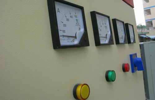 乌拉特前配电盘